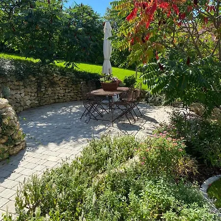 Ferienwohnung Berghausen 아파트